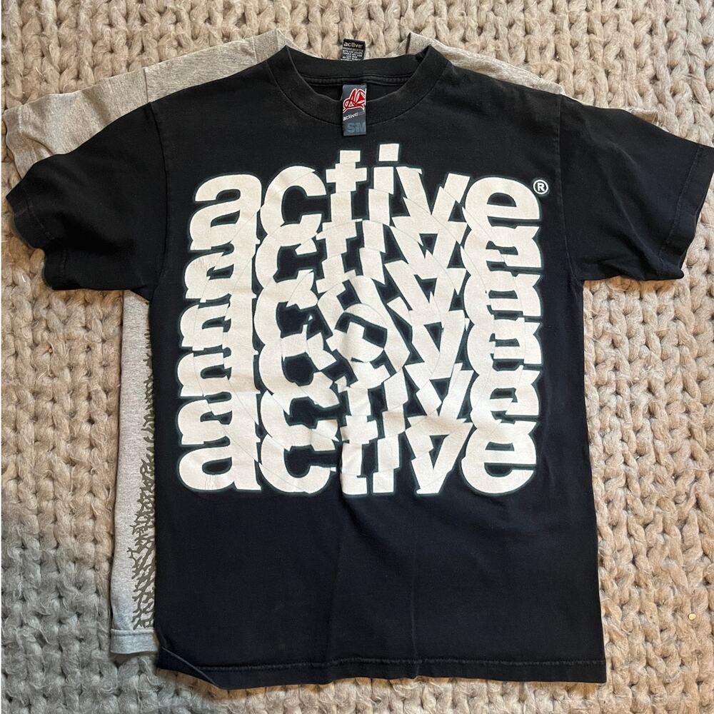 Vintage active ride shop t-shirts size small lot of 2
